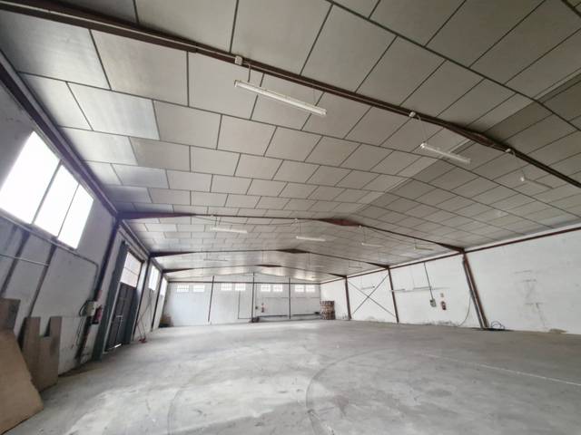 Nave industrial en Venta en N/A en Arnedo