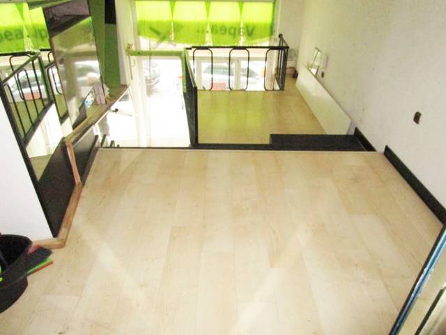 Local comercial en Venta en Barrio del Centro