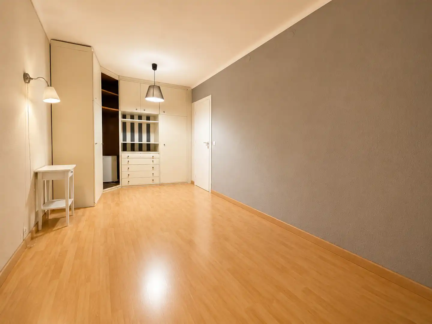 Pis en venda en Santa Coloma de Gramenet amb Aire condicionat, Parquet i Balcó