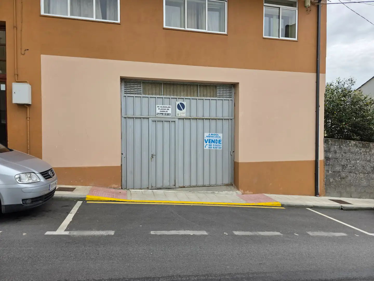 Parking de Piso en venta en Vilalba con Calefacción, Trastero y Amueblado