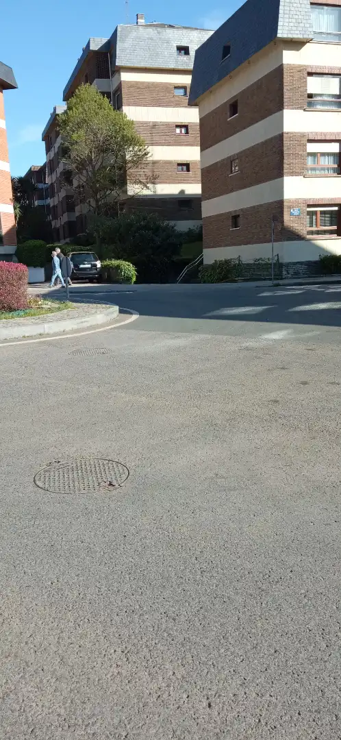 Parkplatz von Garage zum Verkauf in Getxo 