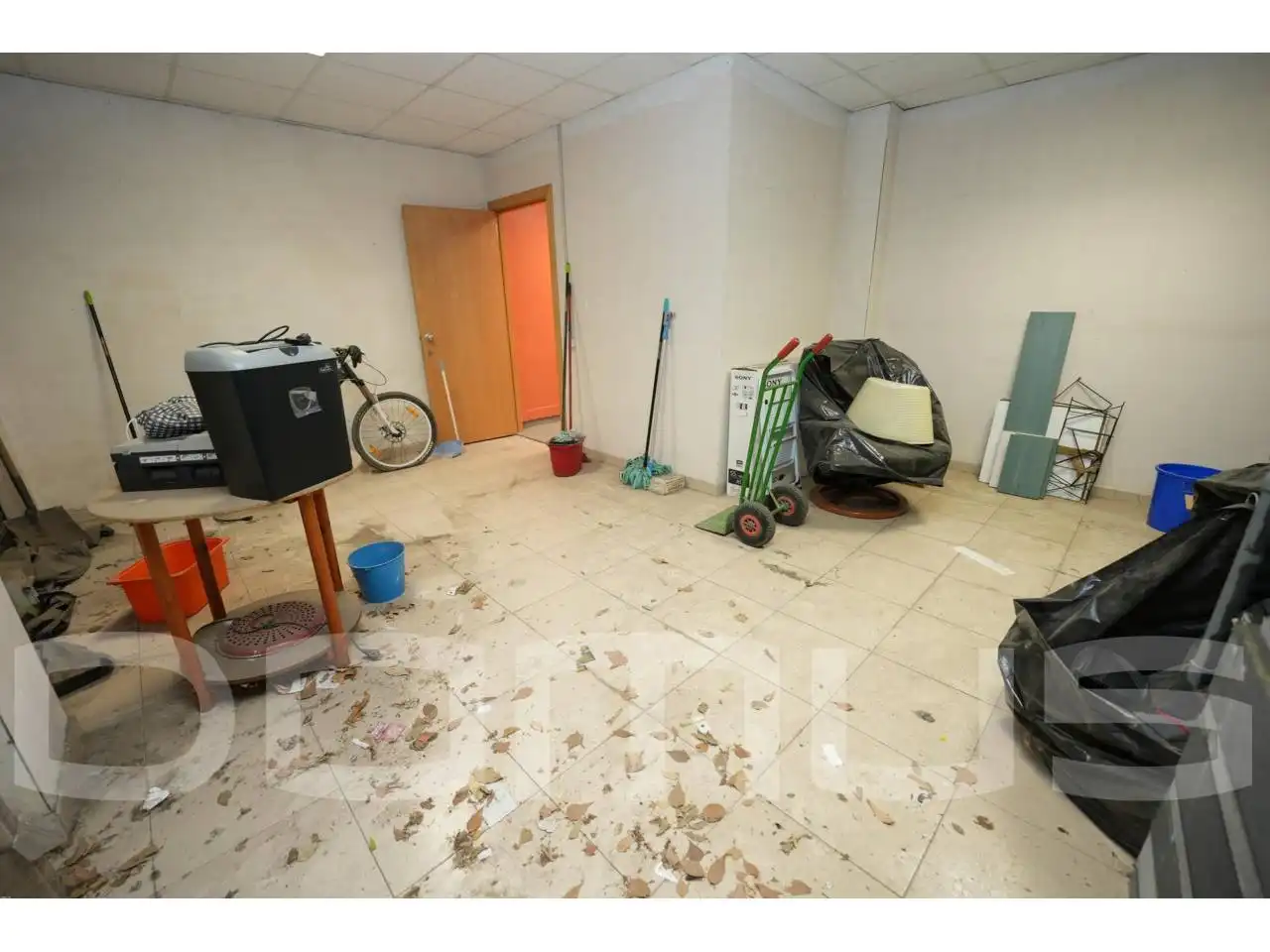 Local comercial en venta en Sant Vicenç Dels Horts, imagen 9
