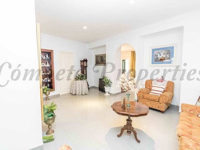 Casa adosada en Venta en Nueva Nerja