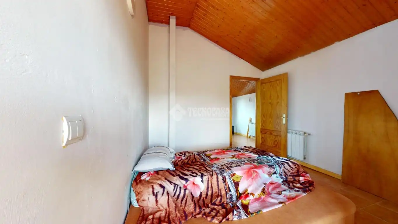 Habitación de Casa o chalet en venta en El Casar con Balcón