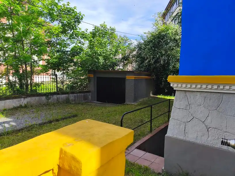 Parking de Casa o chalet en venta en Nava con Amueblado