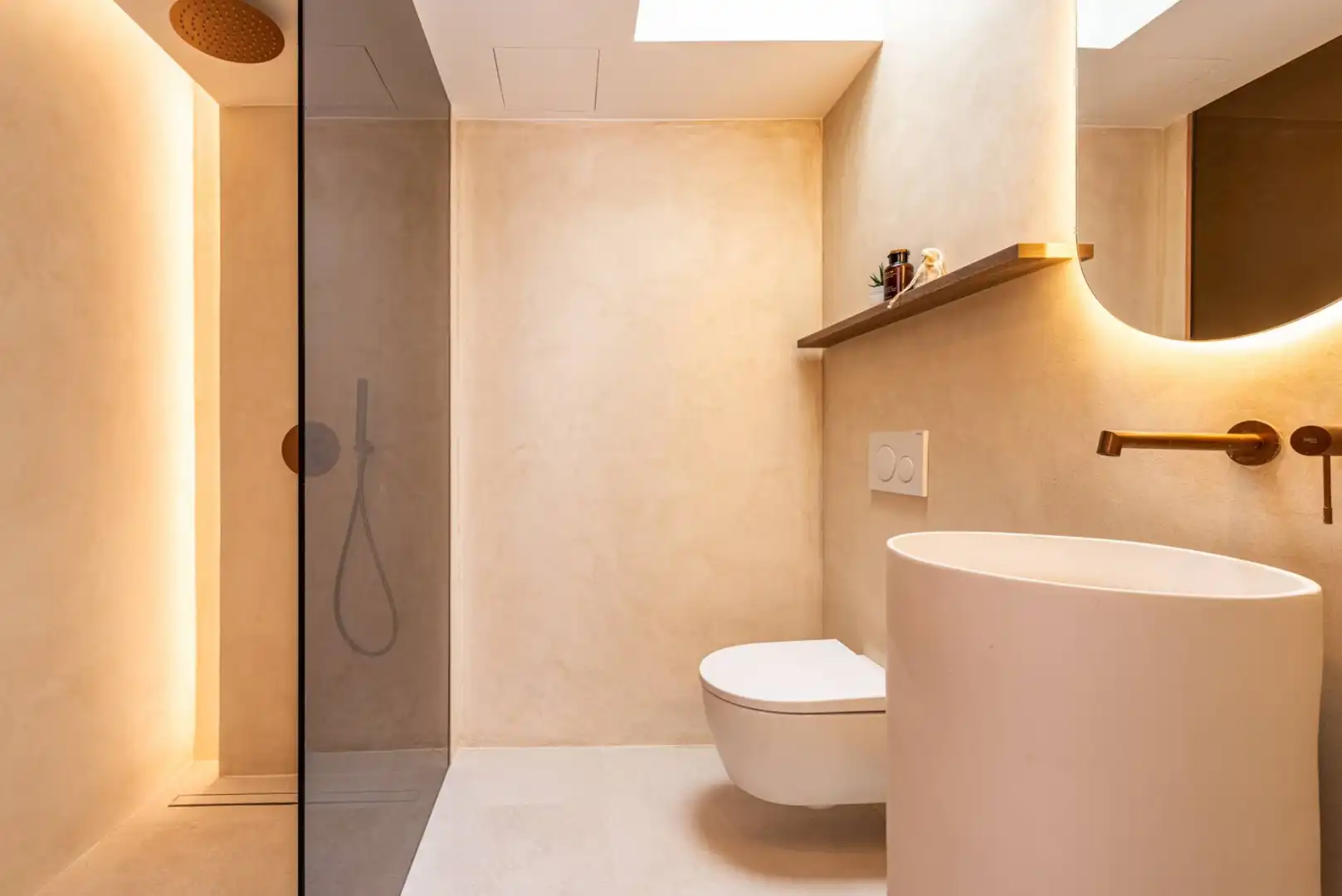 Baño de Casa adosada en venta en Marbella con Aire acondicionado, Jardín privado y Terraza
