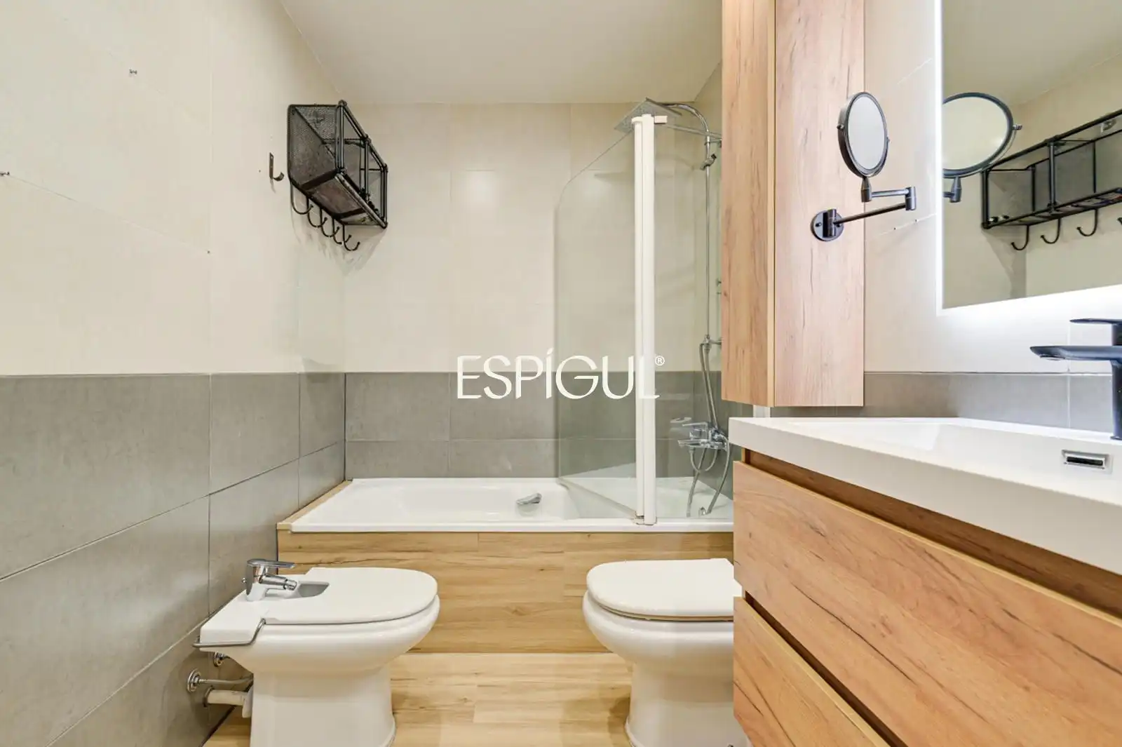 Baño de Casa o chalet en venta en Aiguaviva con Aire acondicionado, Calefacción y Parquet