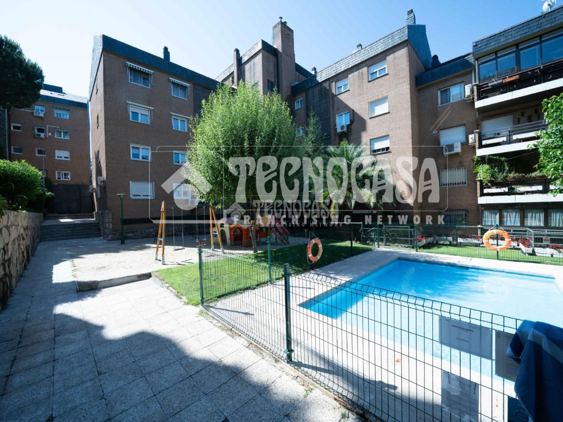 Exterior view of Flat for sale in Las Rozas de Madrid  with Terrace