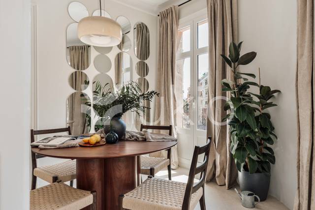 Apartamento en Alquiler en Carrer de Grases en El Poble Sec - Parc de Montjuïc