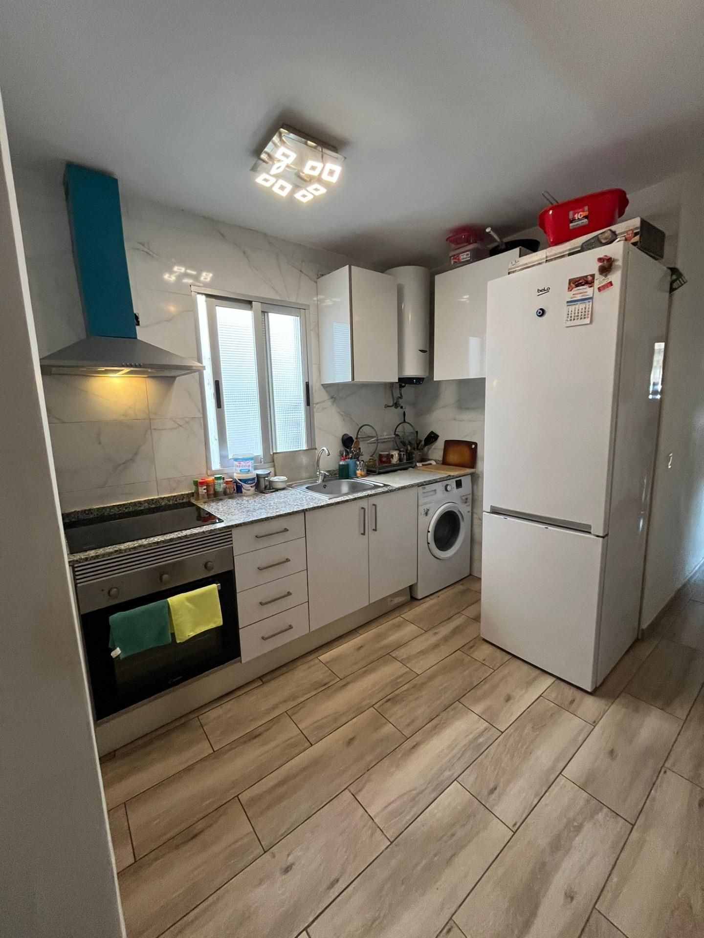 Kitchen of Flat for sale in  Valencia Capital