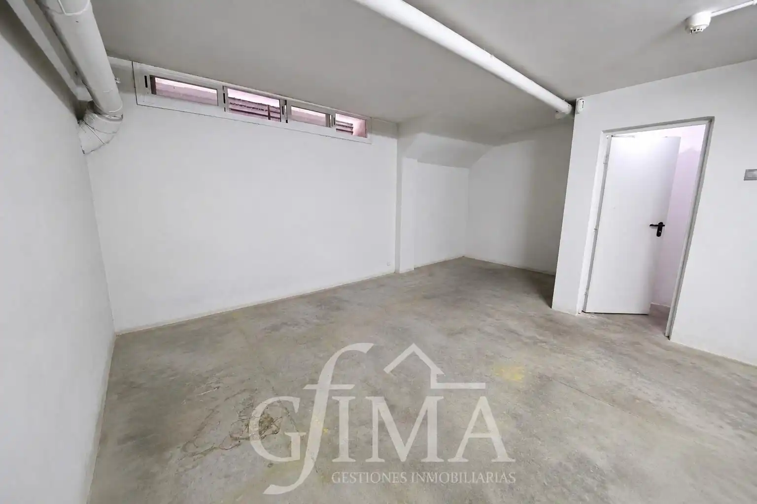 Casa adosada en venta en Tomelloso con Calefacción y Amueblado