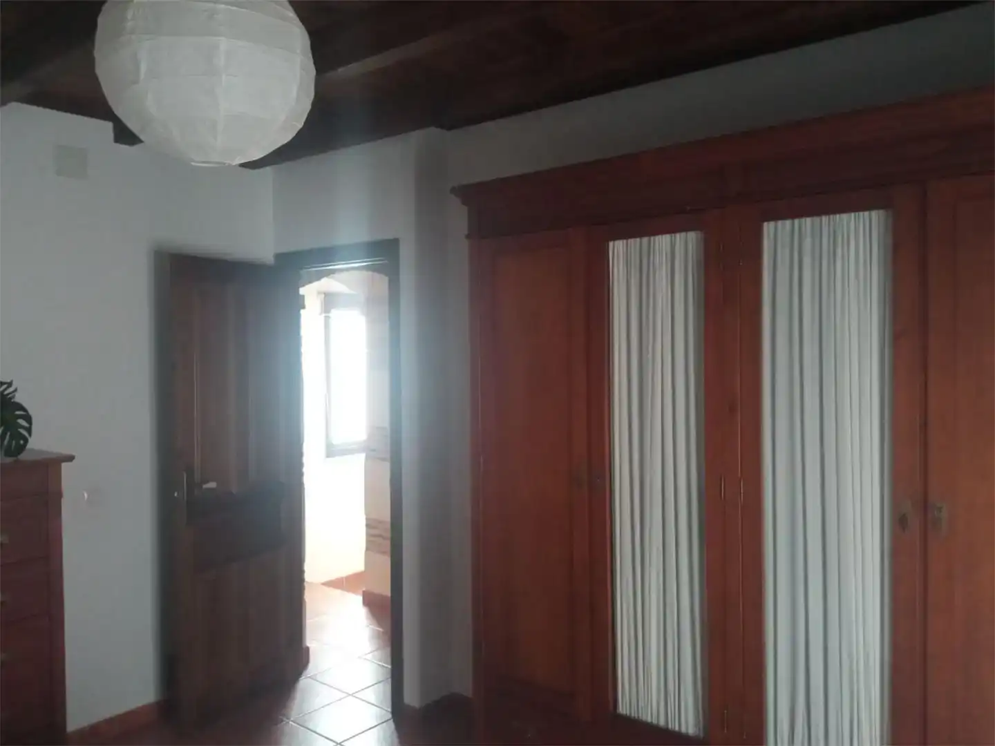 Flat for sale in Guadalcanal  with Air Conditioner and Storage room