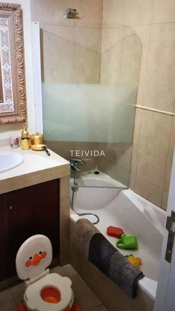 Dormitori de Casa o xalet de lloguer en La Orotava amb Traster, Piscina i Moblat