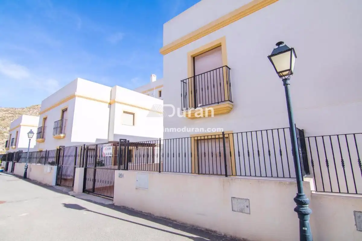Dúplex en venda a Paterna del Río