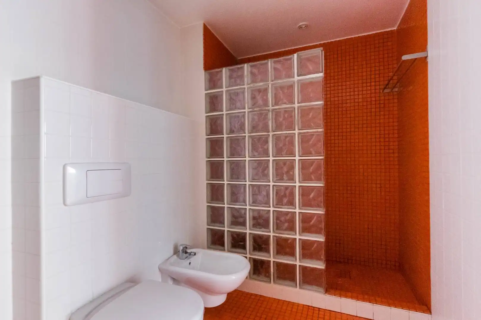 Baño de Piso de alquiler en Murcia