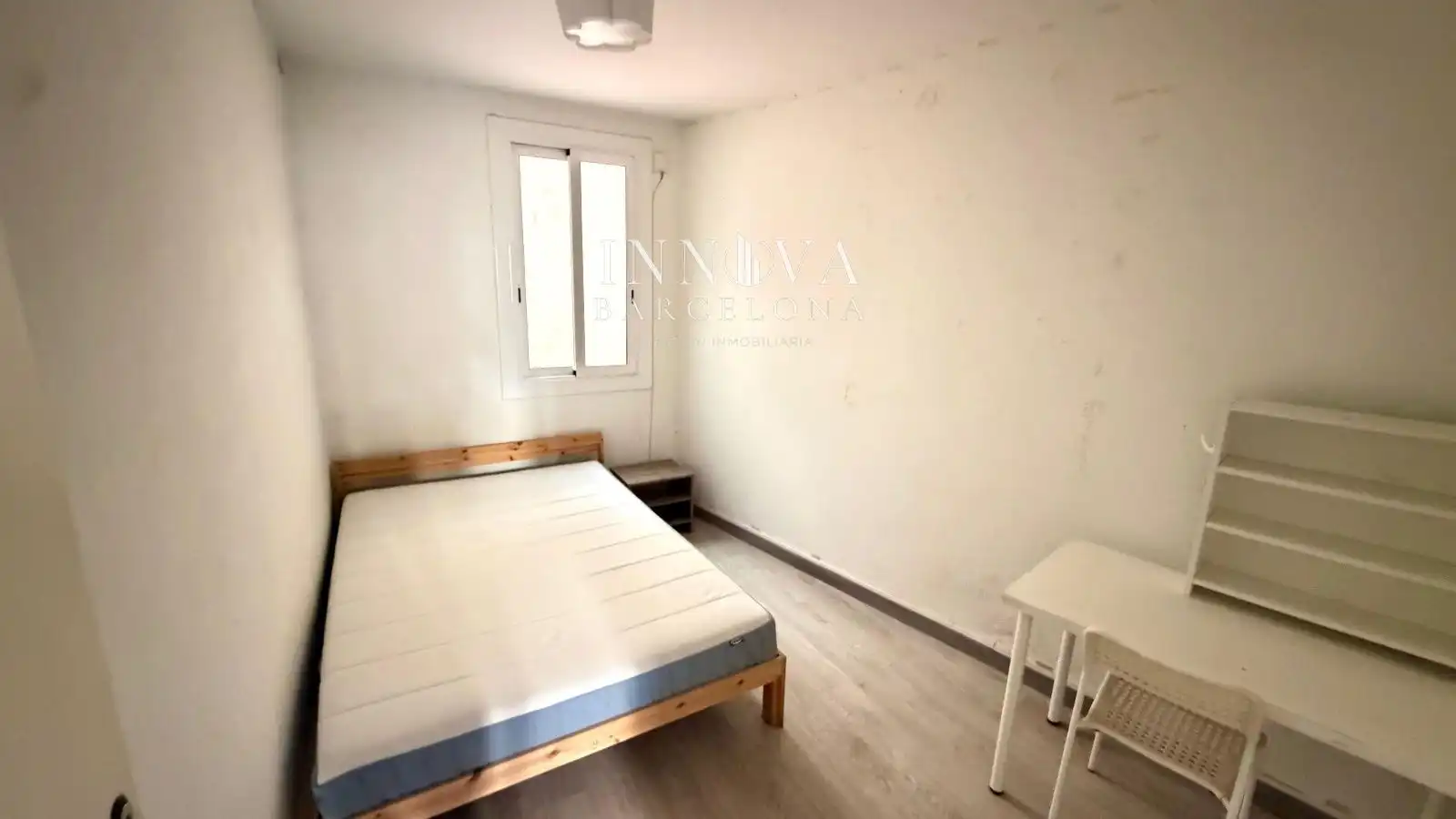 Bedroom of Flat for sale in Ciutat Vella