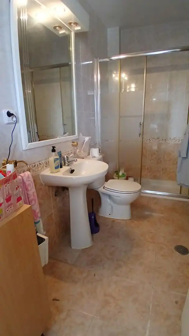 Baño de Casa o chalet en venta en Escalona con Calefacción, Terraza y Trastero