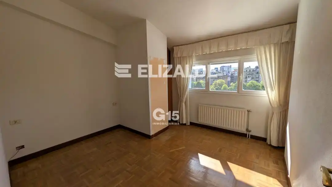Habitación de Piso en venta en Donostia - San Sebastián  con Calefacción, Terraza y Trastero