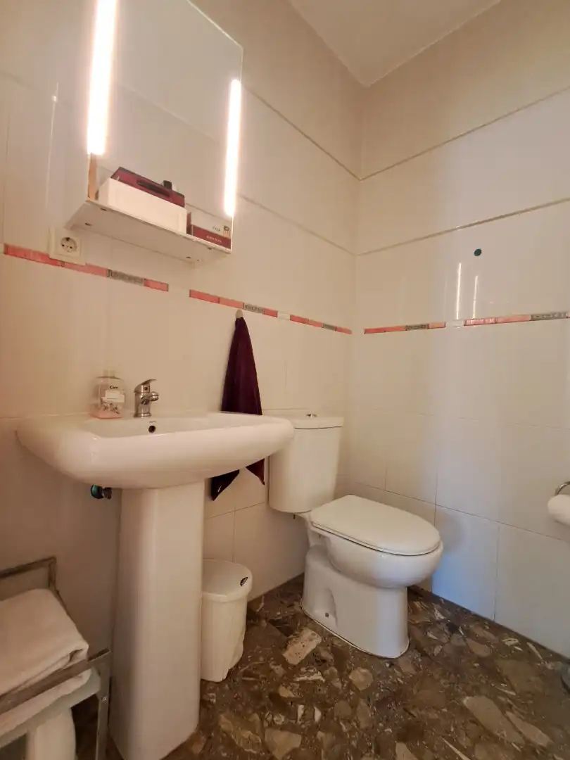 Baño de Casa o chalet en venta en La Nucia con Jardín privado, Terraza y Horno