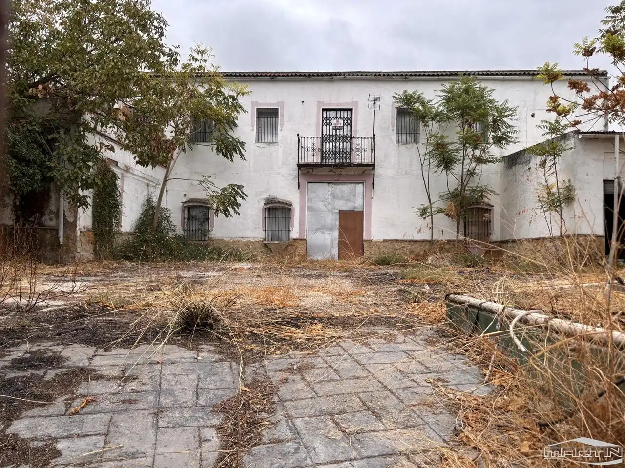 Vista exterior de Casa o xalet en venda en Aguilar de la Frontera amb Terrassa i Traster