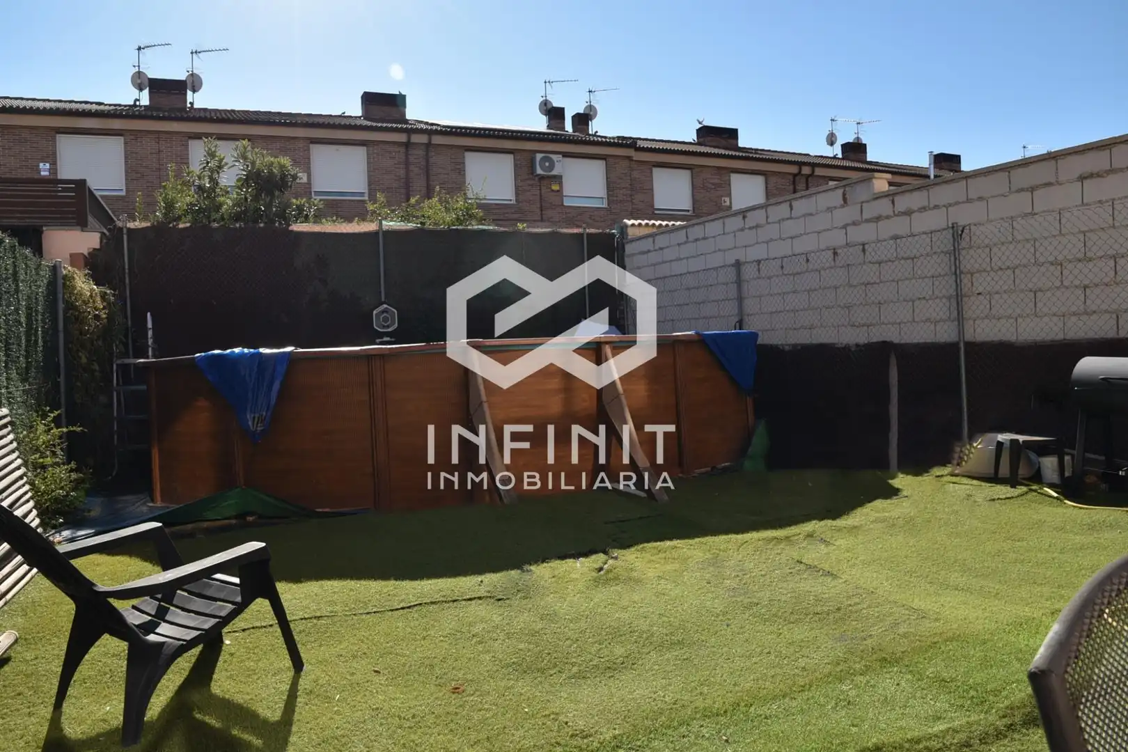 Maison mitoyenne avec piscine à vendre à Villanueva de la Torre, imagen 2