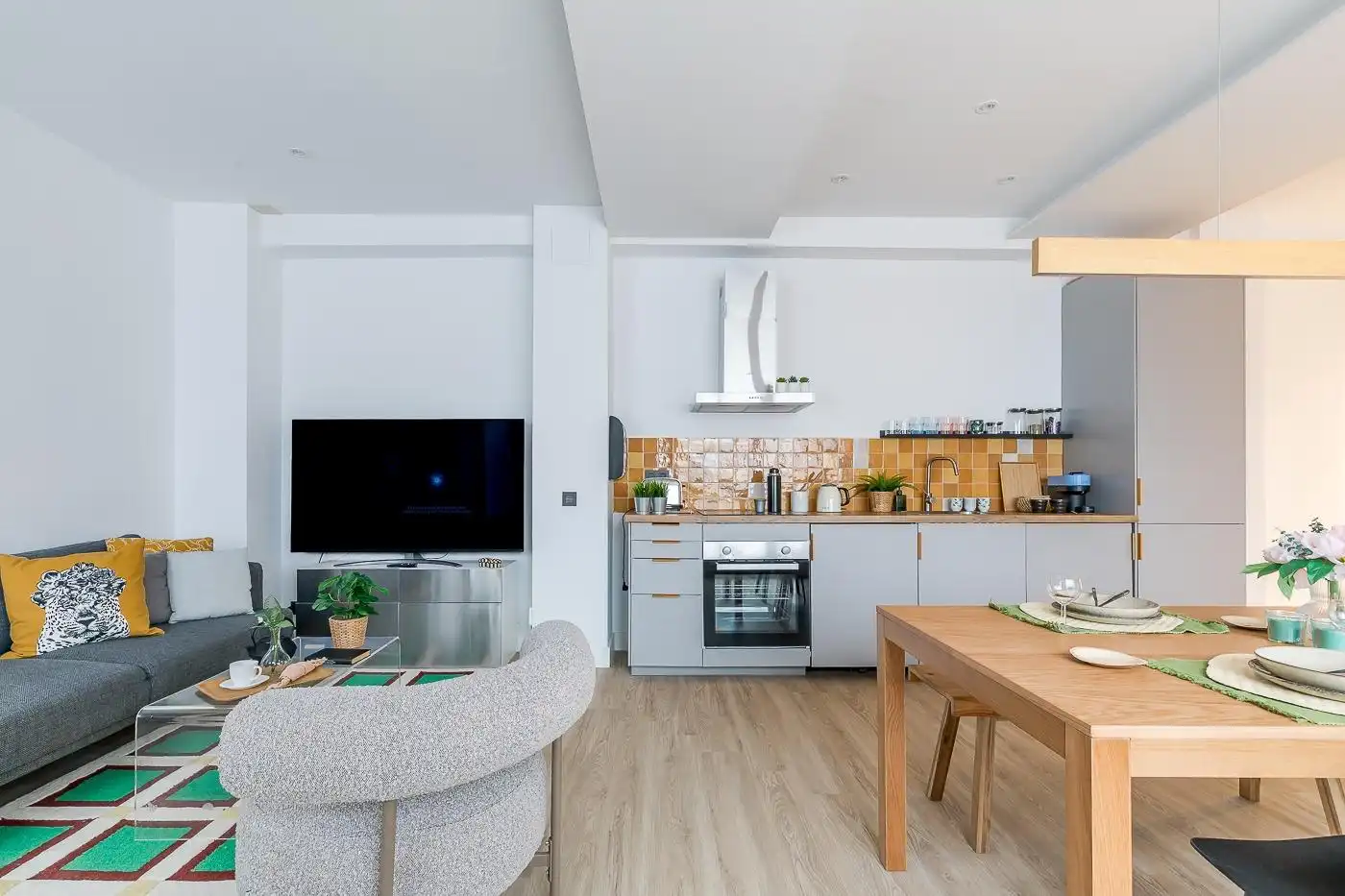 Cuina de Apartament en venda en Madrid amb Aire condicionat, Calefacció i Moblat