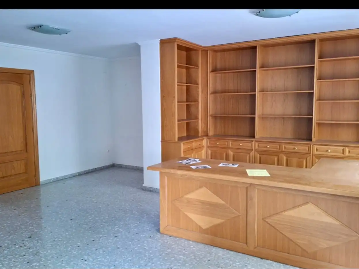 Ufficio con ascensore in vendita a Carrer de l'Alcalde Juan Sancho 2, imagen 9