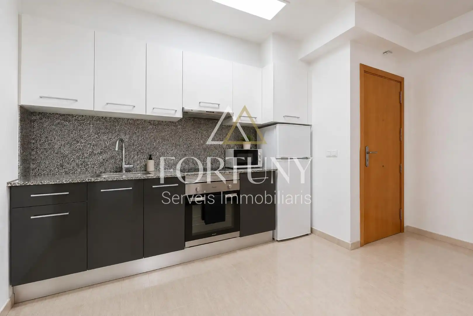 Kitchen of Flat for sale in Reus  with Terrace