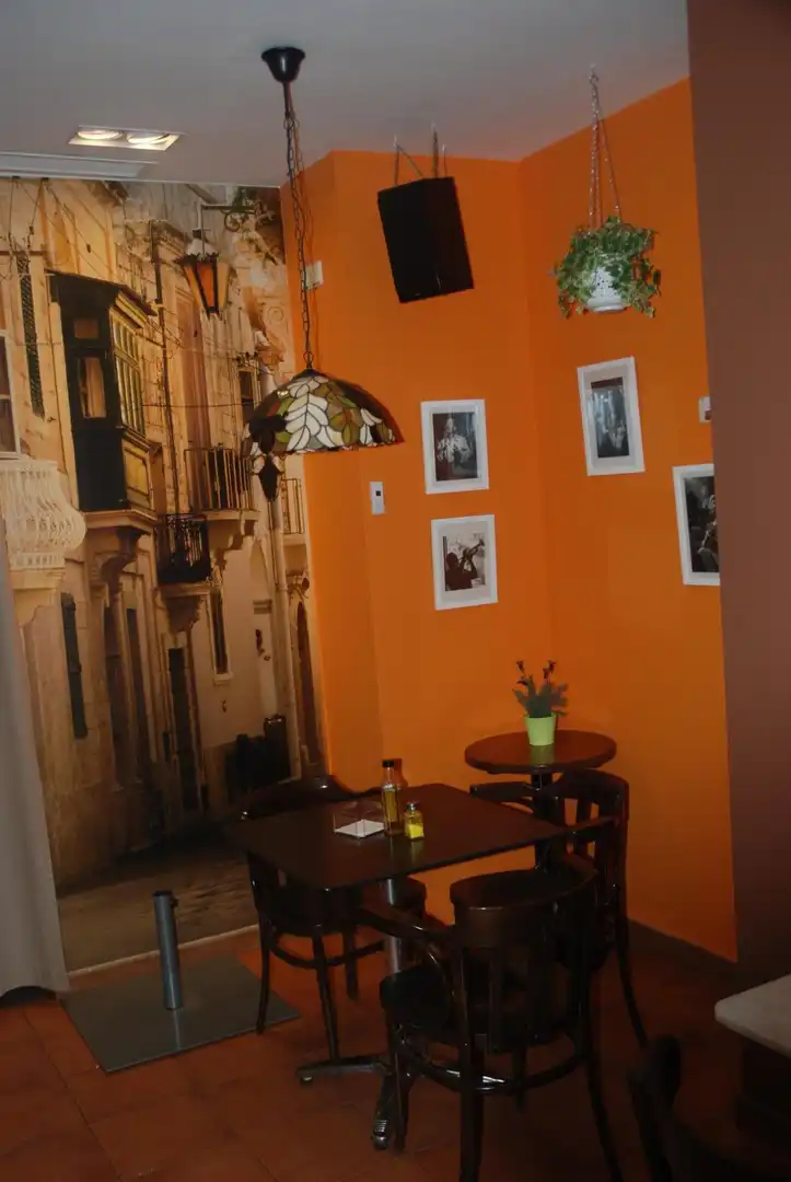 Comedor de Local de alquiler en Quart de Poblet con Aire acondicionado y Terraza