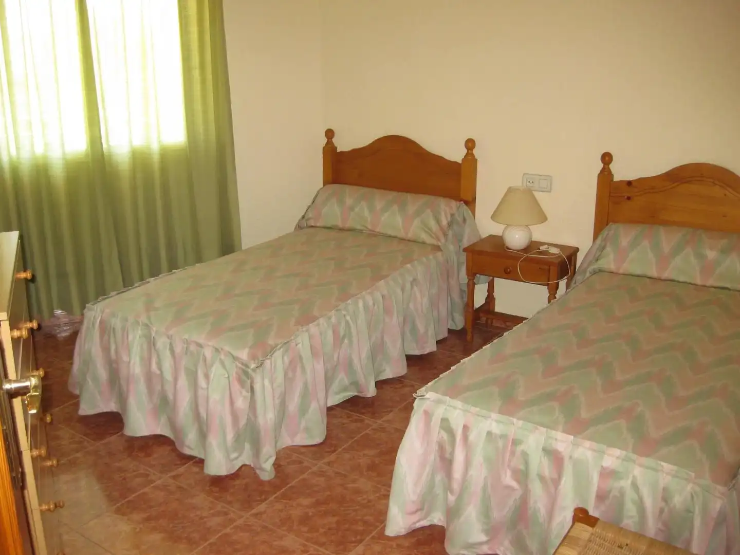 Habitación de Piso de alquiler en Cartagena con Amueblado y Balcón