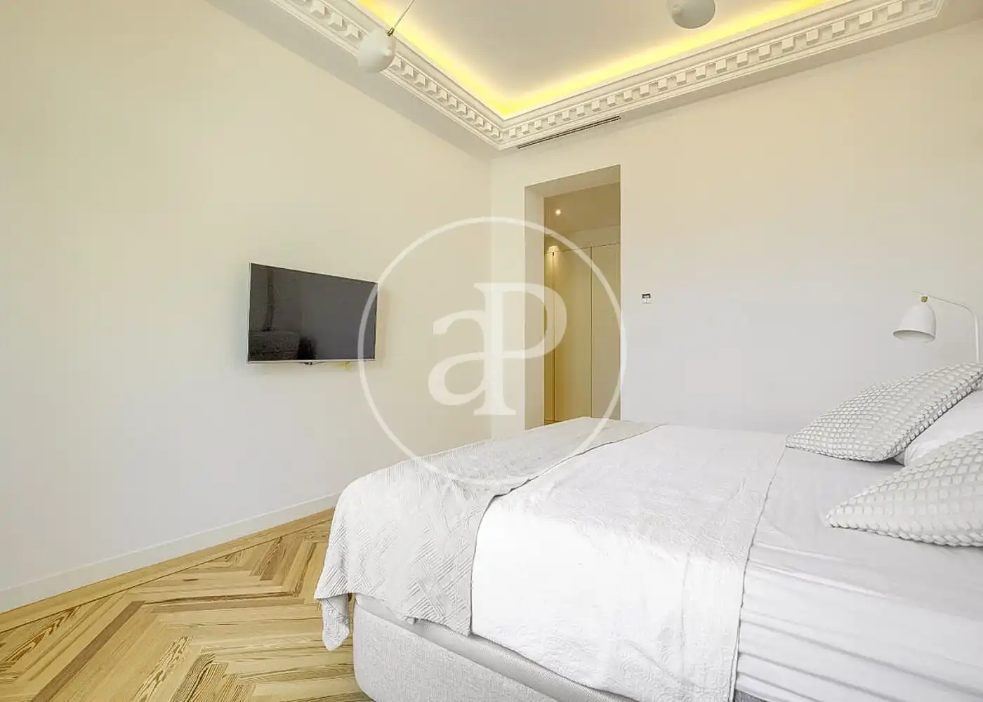 Flat with terrace to rent in Calle del Príncipe de Vergara, imagen 13