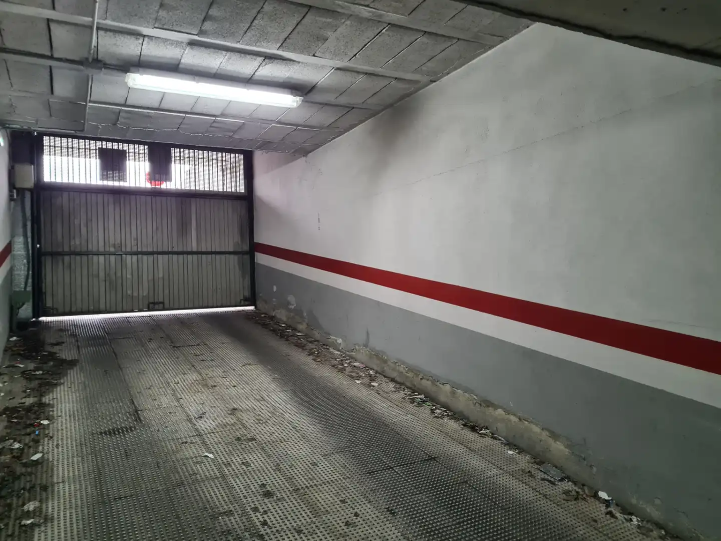 Flat for sale in Sevilla  with Air Conditioner and Storage room