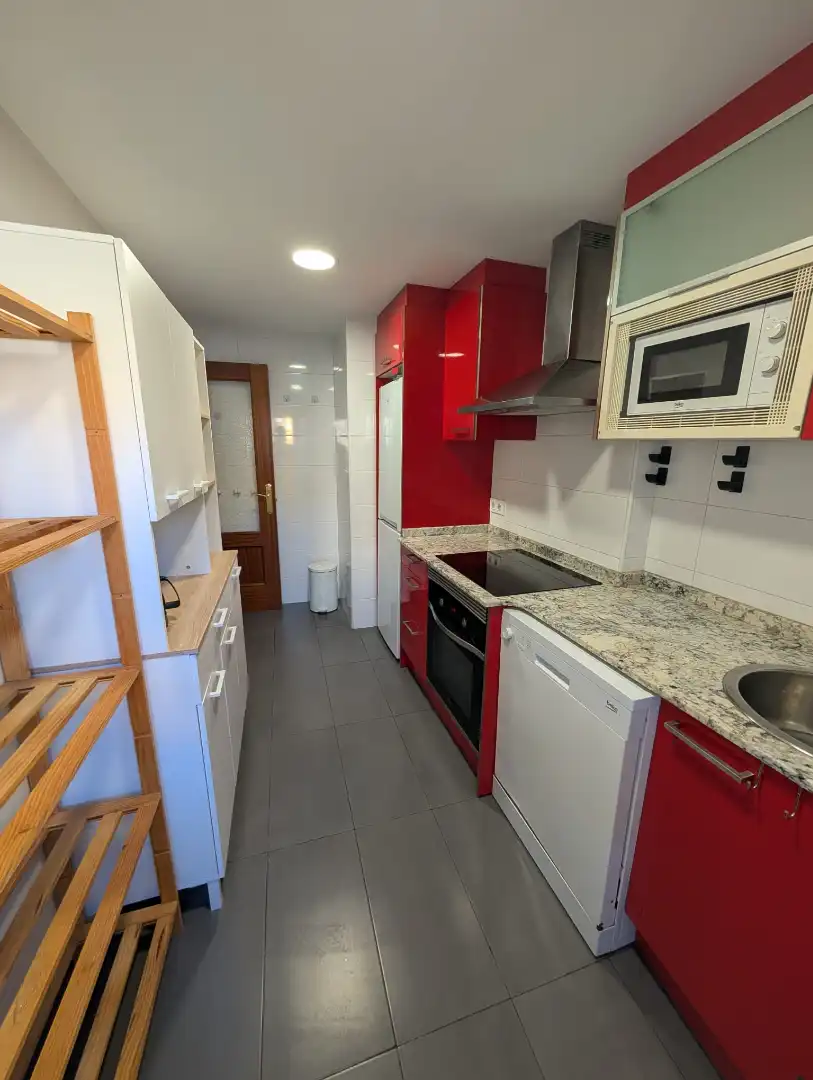 Appartamento con balcone in affitto a Calle Guevara, imagen 5