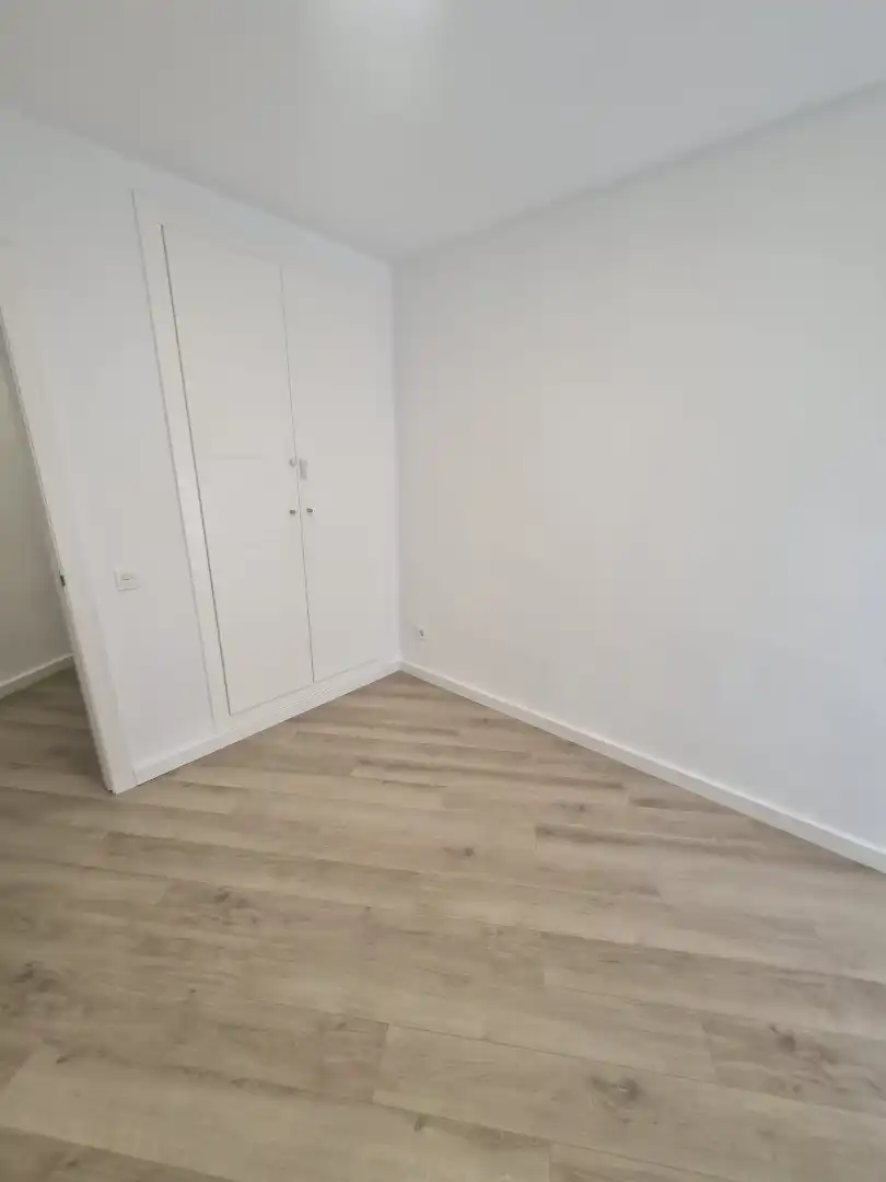 Bedroom of Flat for rent in Valencia  with Air Conditioner, Heating and Parquet flooring