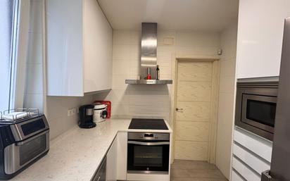 Kitchen of Flat for sale in  Madrid Capital  with Heating