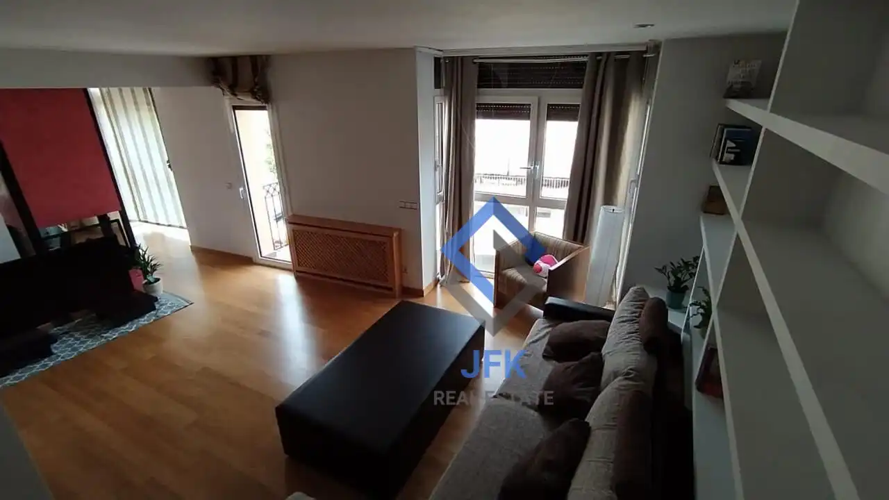 Sala de estar de Dúplex en venta en La Seu d'Urgell