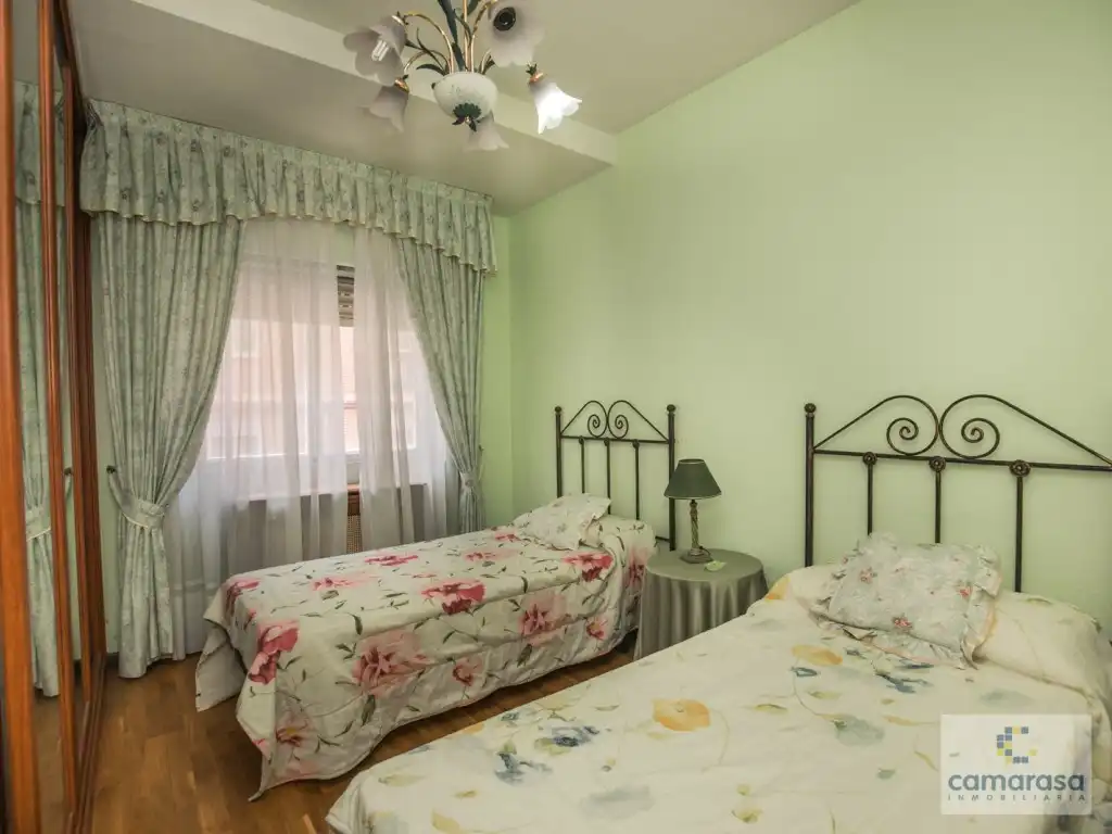 Habitación de Piso en venta en Ávila con Calefacción