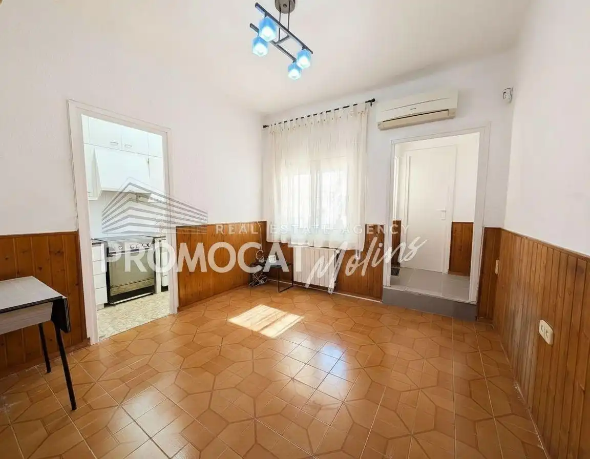 Sala d'estar de Casa o xalet en venda en Molins de Rei amb Aire condicionat, Calefacció i Jardí privat