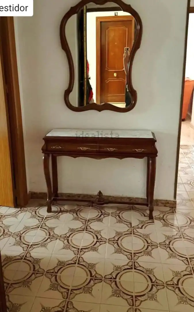 Flat for sale in Granada  with Balcony