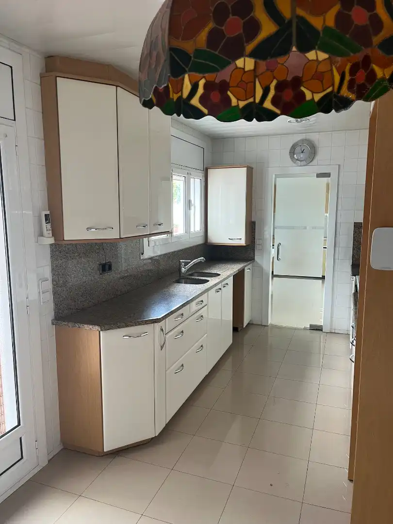 Cocina de Casa o chalet de alquiler en Castellar del Vallès con Calefacción, Trastero y Horno