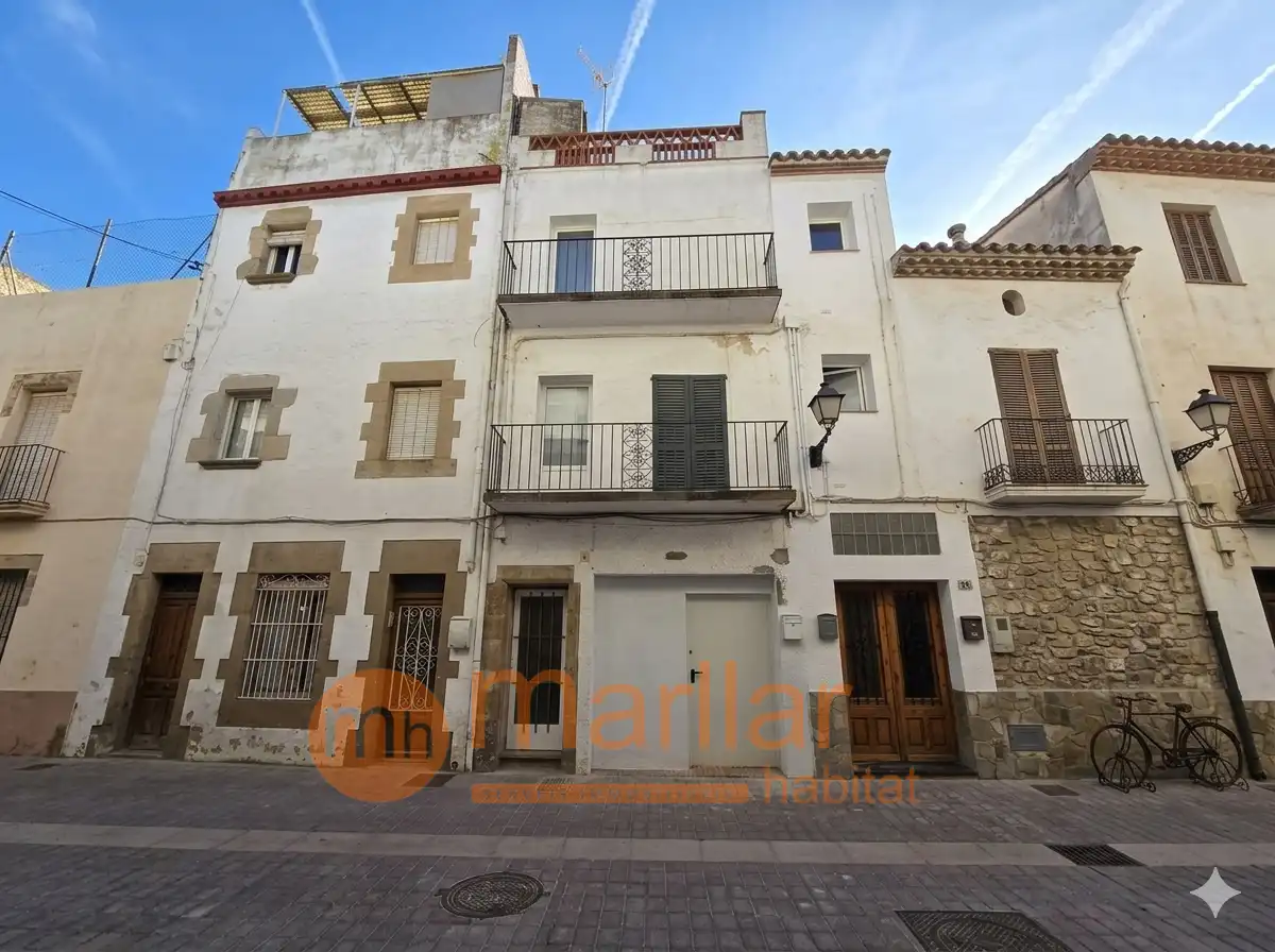 Maisonette zum Verkauf in Pintor Francesc Serra, Tossa de Mar pueblo
