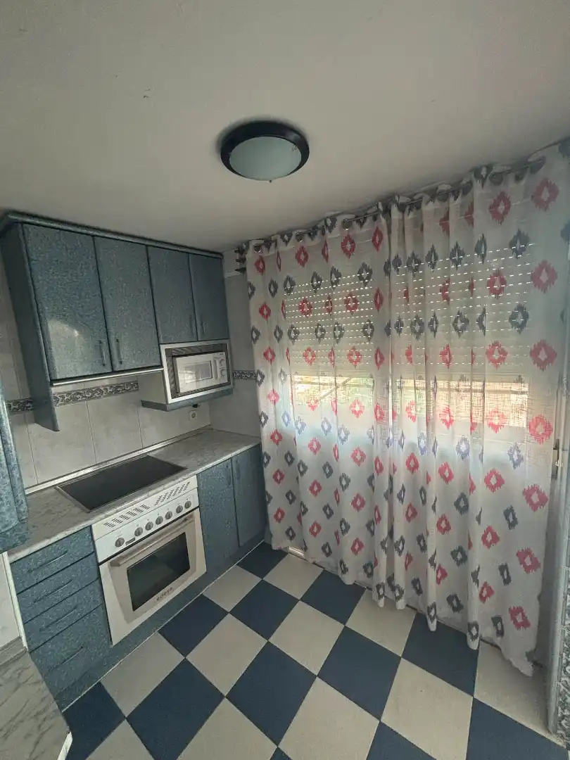 Cocina de Piso en venta en Fuenlabrada con Calefacción y Trastero