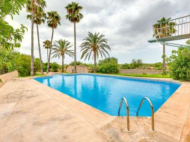 Maison rustique avec piscine à vendre à Llucmajor pueblo
