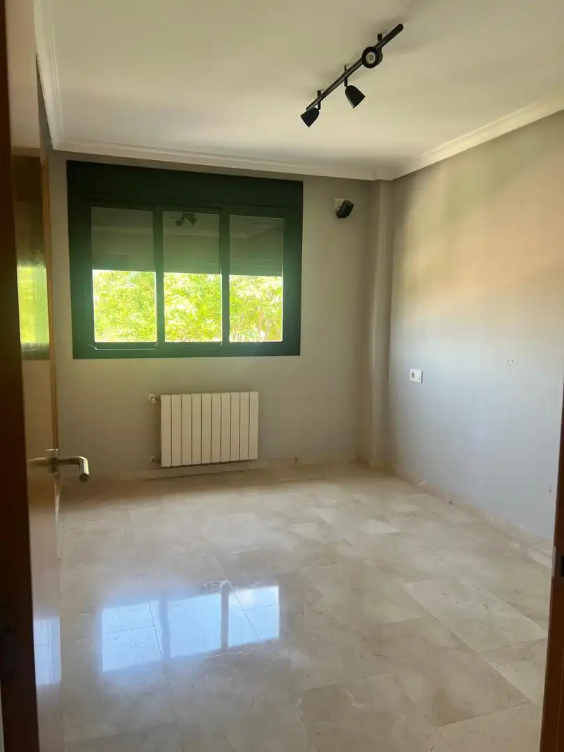 Dormitori de Casa o xalet en venda en Mutxamel amb Aire condicionat, Calefacció i Jardí privat