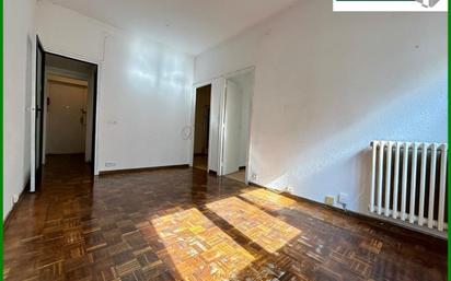 Bedroom of Flat for sale in  Barcelona Capital