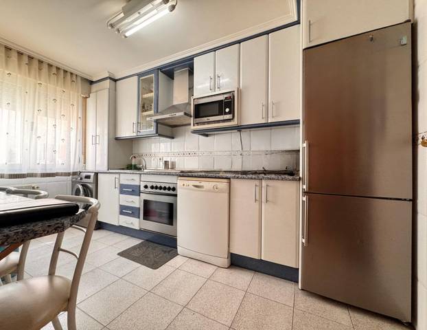 Casa adosada en Venta en Bernardos