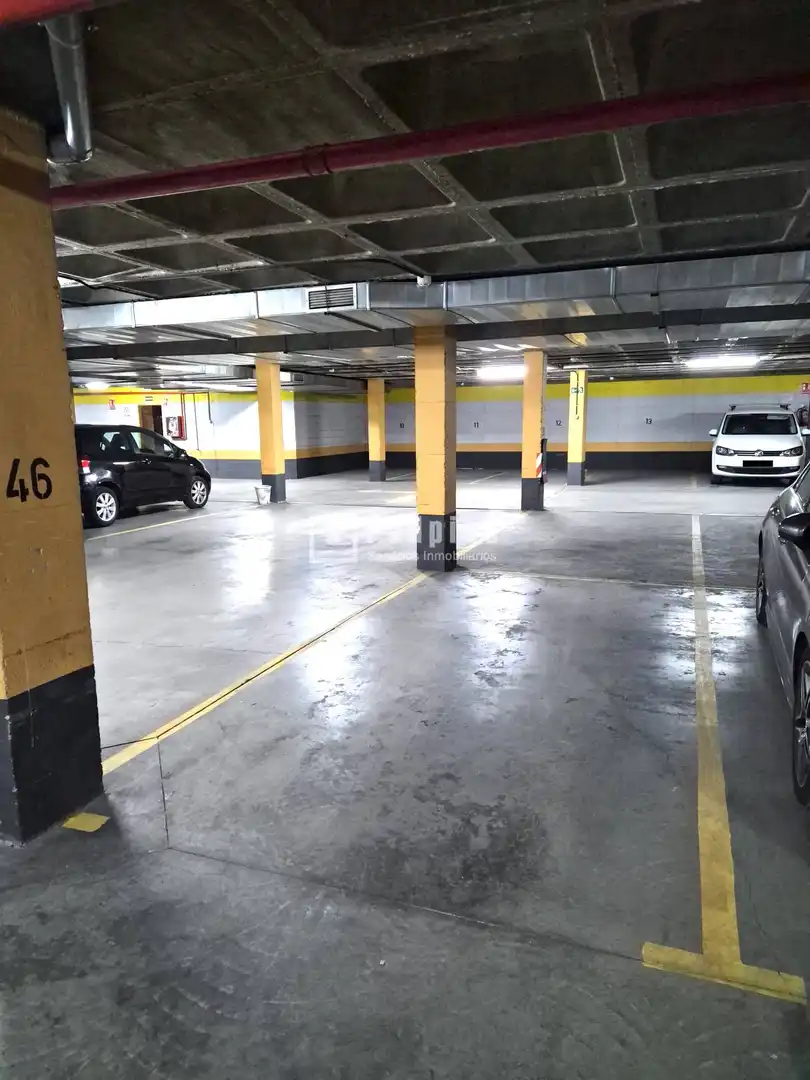 Parking de Garaje en venta en Madrid