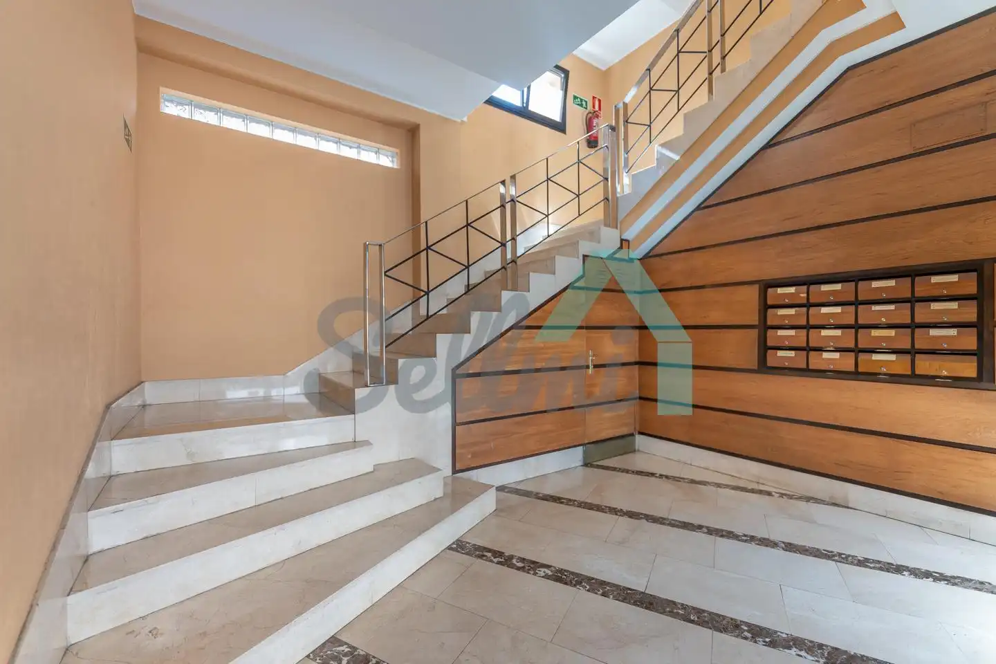 Piso con ascensor en alquiler en Aurelio De Llano, imagen 33