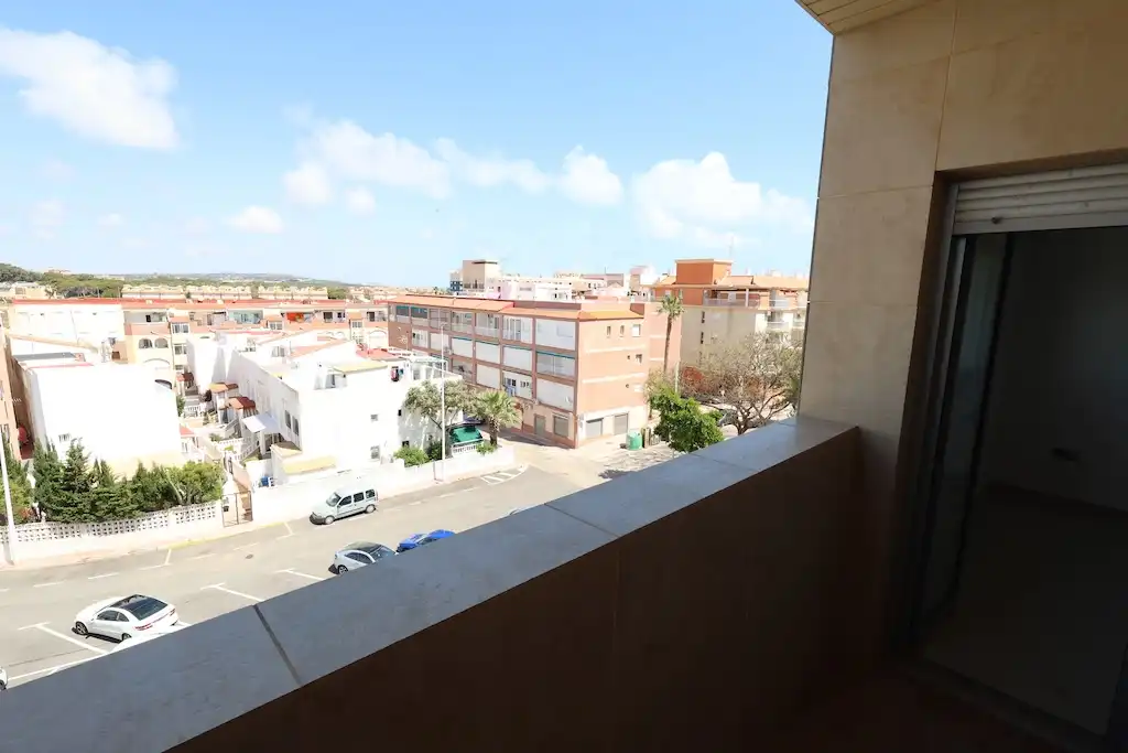 Apartament amb ascensor en venda a La Mata, imagen 4