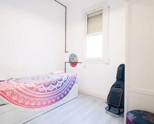 Bedroom of Flat to share in  Barcelona Capital  with Air Conditioner, Heating and Terrace